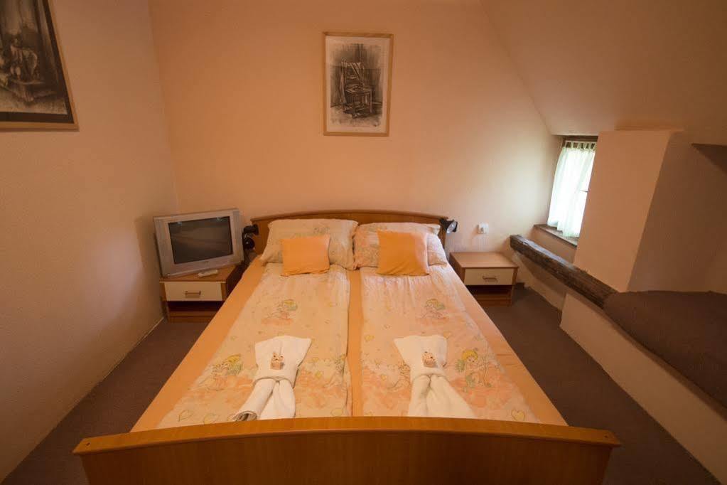 Villa Ricz Palic Bagian luar foto