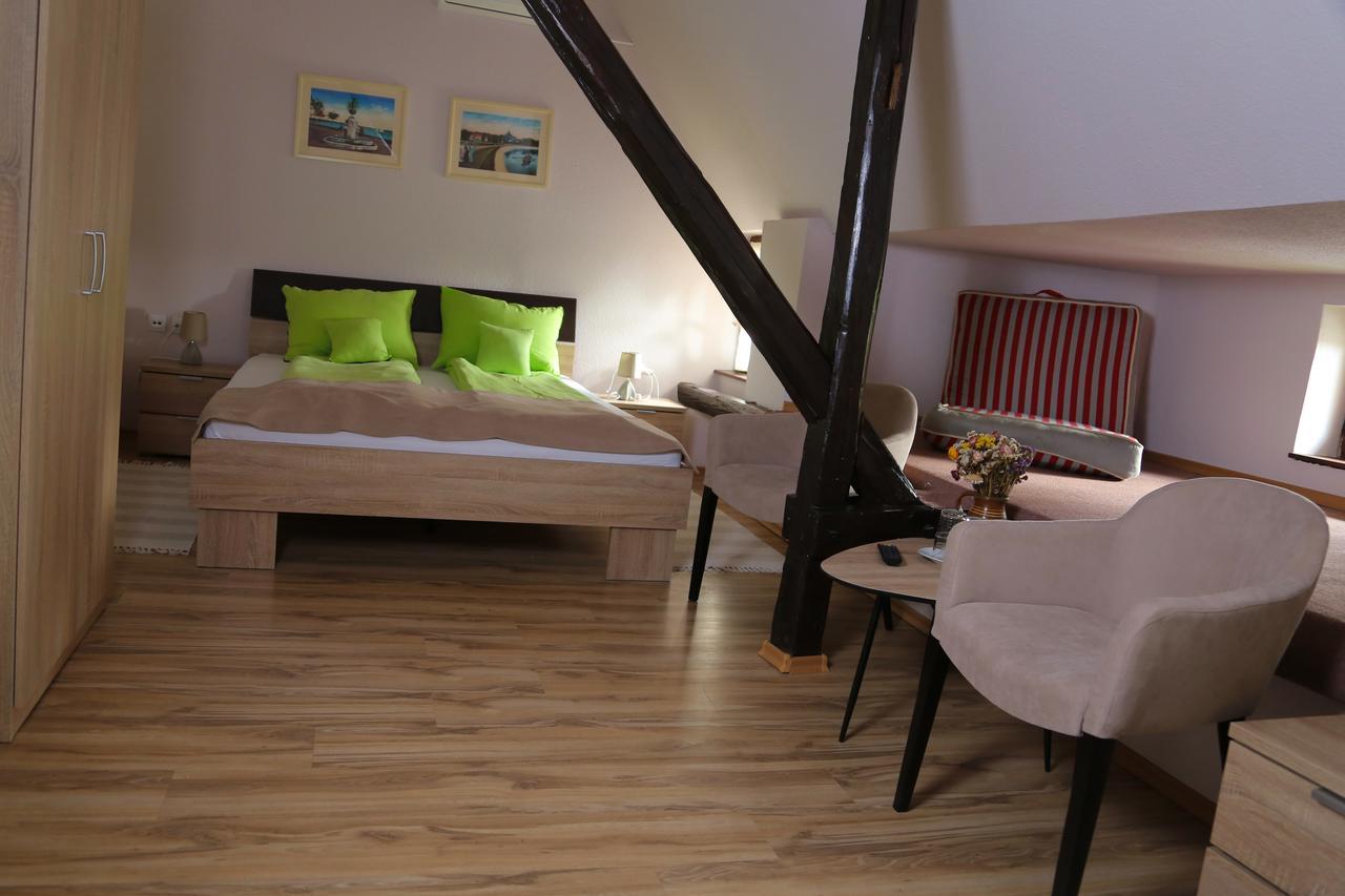 Villa Ricz Palic Bagian luar foto